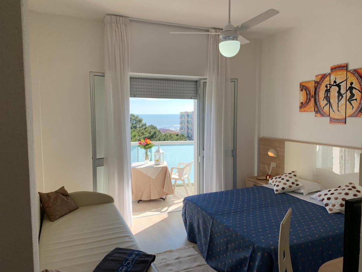 Hotel Sahara 3*