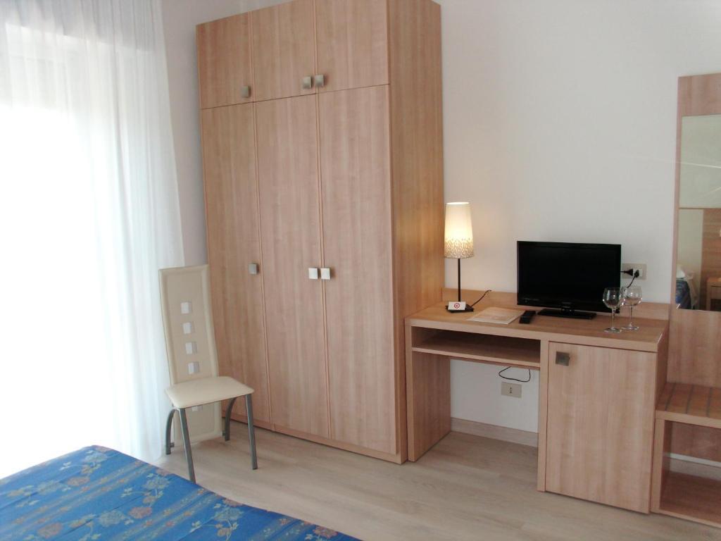 Sahara Hotel